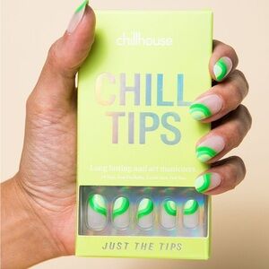 Green Chill Tips Nail Art Manicures